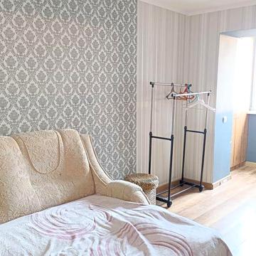 1,5 к квартира в районі Виставки