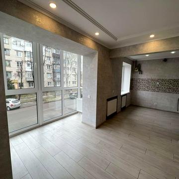 Героїв УПА вул. (Гвардійська), 6