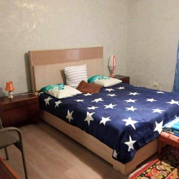 Здається 1- кімнатна квартира в центрі