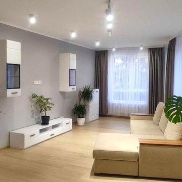 Оренда великої та стильної  квартири в новобудові по вул. Мечникова