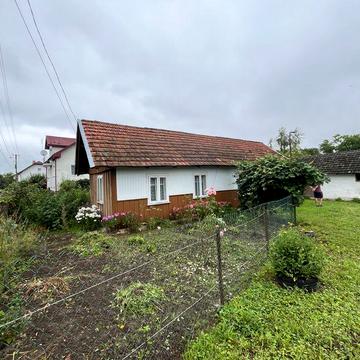 Продається будинок смт. Меденичі