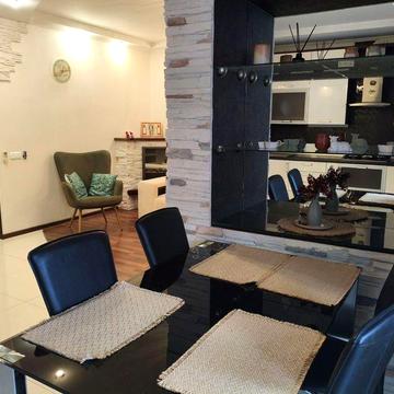 Сучасну квартиру з евроремнтом в Центрі міста, індивідуальне опалення