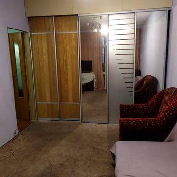 Здам 1-кімнатну квартиру(готельку) по вул Драгоманова, 7