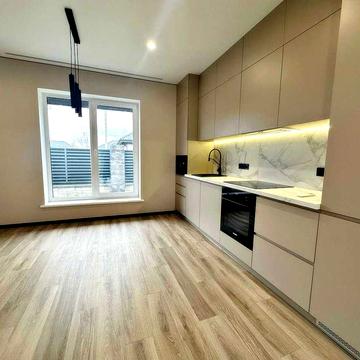 Будинок з ремонтом та каміном у Ворзелі. Газ.