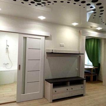 Продам 2-ком Левый Берег евроремонт, мебель и техника. СРОЧНО!