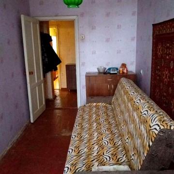 Продам двокімнатну вул.Республіканська