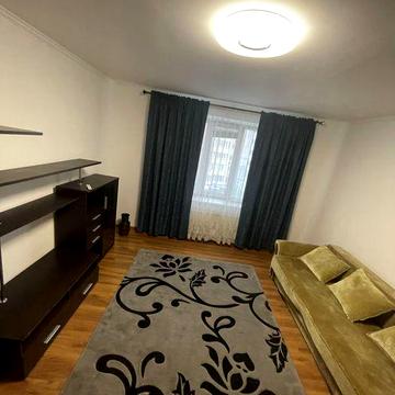 Здаю  2х кімнатну квартиру на Поділі .Власник .