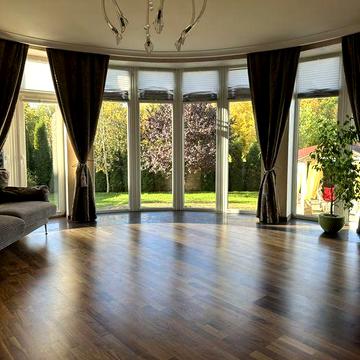 Продаю будинок центр міста Луцьк, укриття.