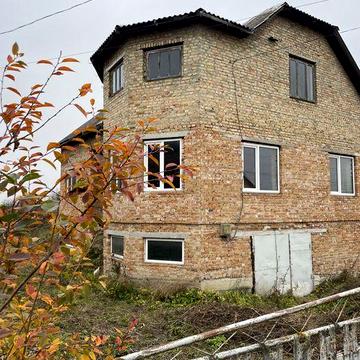 Продаж будинку 200м2