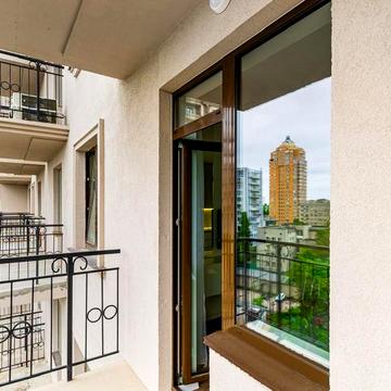 Генератор. Сучасна квартира смарт. Новий будинок Gefest 5 Фонтану