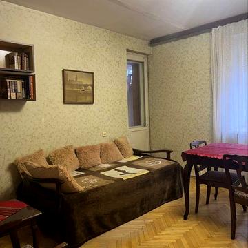 1-кімнатна кв-ра, Центр