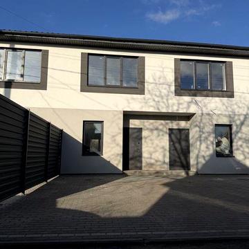 Осокорки , таунхаус без %