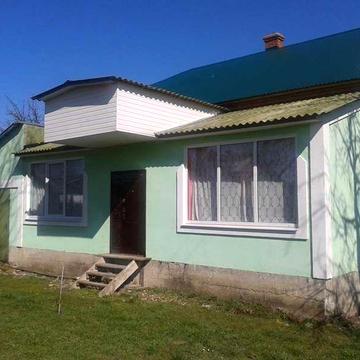 Продається особняк у с. Гусаків, Мостиського р-ну