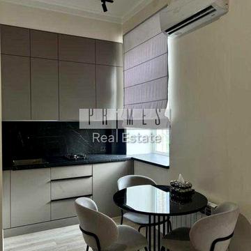 Продаж 1к квартири, царський будинок, вул. Тарасівська 40/52