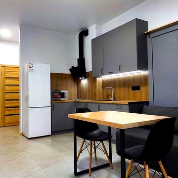 Стильна 1к квартира з новим ремонтом і панорамним видом ЖК Акварелі 2