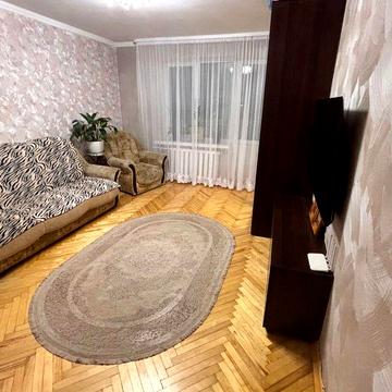 Продам 2 кімнатну  квартиру у луцьку