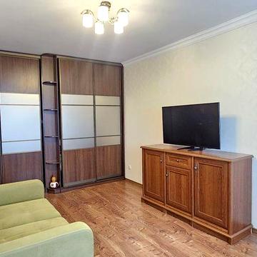 Здам 2к, вул. Ризька ,Шевченковський р-н