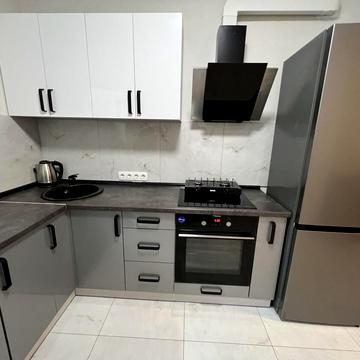 Щаслива вул., 52