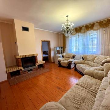 Оренда 3-кімнатного будинка в Ужгороді