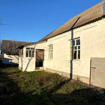 Будинок в с. Гостра Могила (Білоцерківський р-н)  110 км від Києва