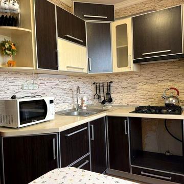 Хозяйка , сдам   1-комн квартиру на Коммунальном рынке