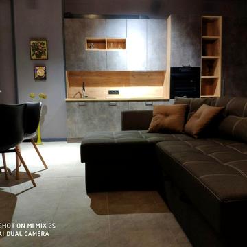 Жилянська вул., 118