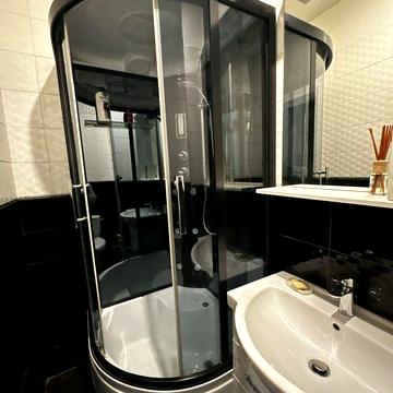 Здам 2к квартиру з меблями та технікою вул Йосима Манаєнкова