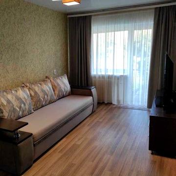 Оренда 2-к квартири на вул. Володимира Великого