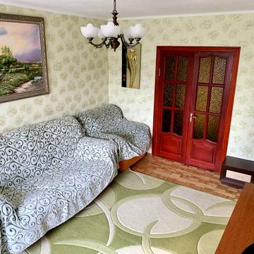 Оренда 1 к квартири Київ, на Героїв Космосу 15