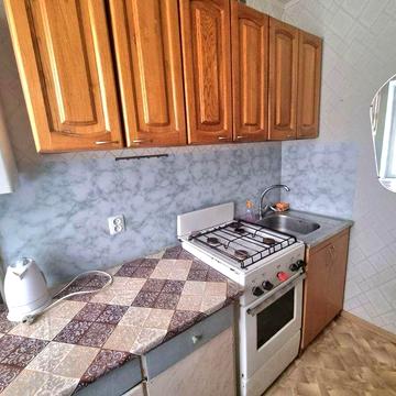 Бюджетна квартира. 12 квартал. Однушка.