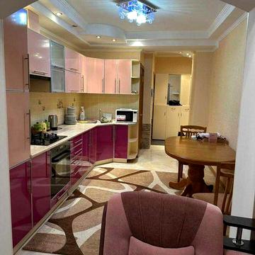 Аренда Пески 3х ком. квартира 80m²