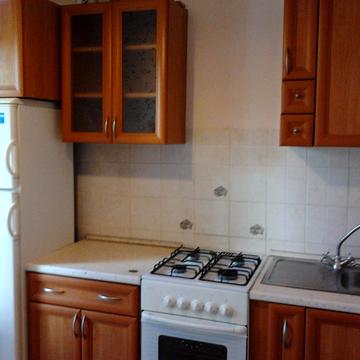 Київська вул., 24