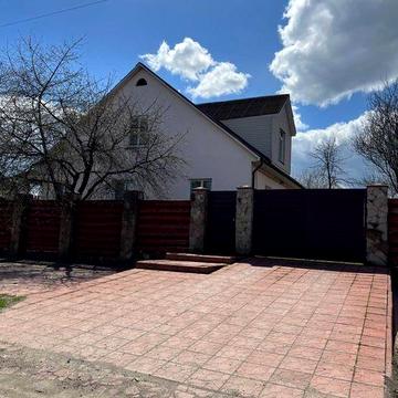 Сдаеться дом в долгосрочную аренду