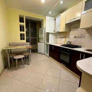 Оренда 1 кімнатної квартири в Солонці