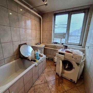 Продам будинок м. Зміїв