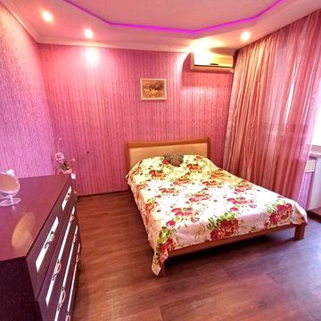 Сдам в аренду 2-х комнатную квартиру в ЦЕНТРЕ/ 6-я Слободская