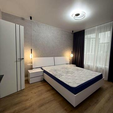 Продаж простора ! 1к квартира 50 м У квартал ЖК У каартал