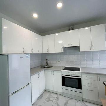 Вільна квартира з гарним видом на озеро. Гостомель ЖК Покровский