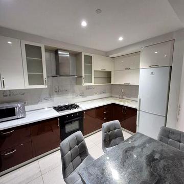 Сдам 1 комнатную квартиру возле коммунального рынка