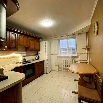 Продам 2-кімнатну квартиру з ремонтом вул. Маловського / Балківська!