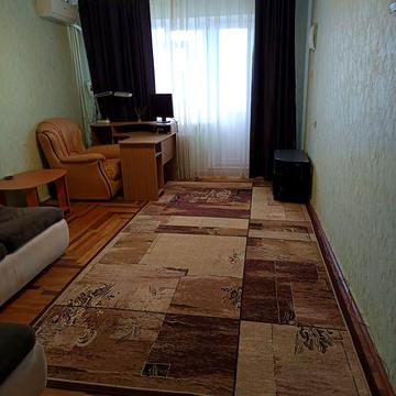 Сдам 1 ком квартиру Правый берег улица Сергея Синенко