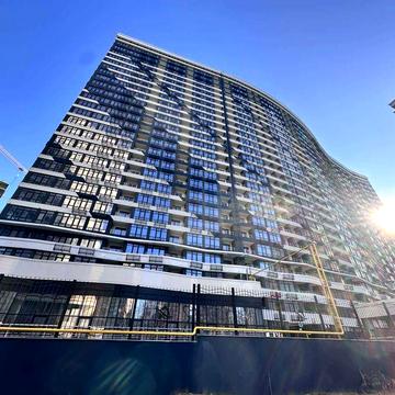 1к квартира с балконом в ЖК Атмосфера. Секция 3, вид во двор. 7 этаж ЖК Атмосфера