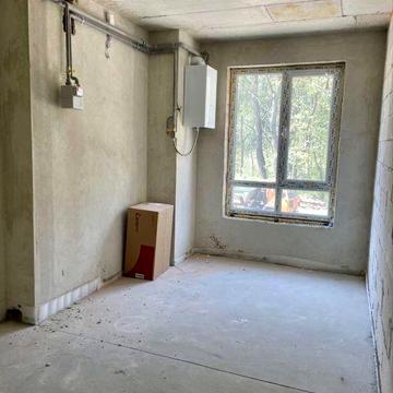 Готова до ремонту! 2-кім кв в зданому і заселеному будинку