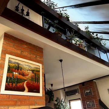 атмосферна квартира в історичному центрі міста Ужгорода