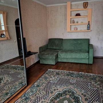 Продам 1 кімнт квартиру вул М. Берлінського 20 метро Дорогожичі Сирець