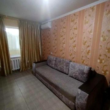 Однокомнатная квартира-ул.Добровольского-от пяти тысяч гривен-свободна