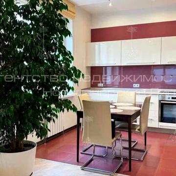 Продаж просторої 5 кімнатної квартири  173,6м2  Срібнокільська, 3в