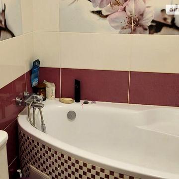 Продаж 3к Квартира Отамана Сітка вулиця