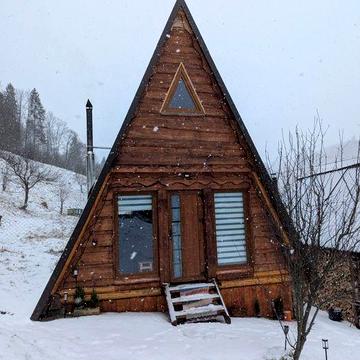 Здається будинок Закарпаття Пилипець