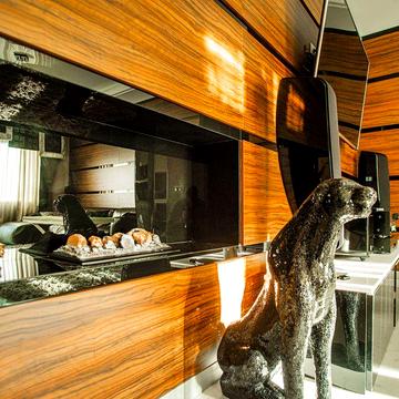 Розкішний двоярусний пентхаус преміум-класу на кордоні зі Словаччиною